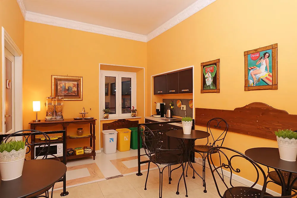 ** Guest house La Maison Del Corso Rome Italy